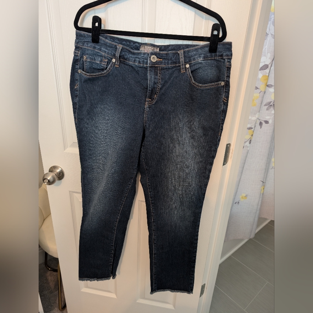 Torrid Crop Boyfriend Vintage Stretch Dark Blue Women's Jeans